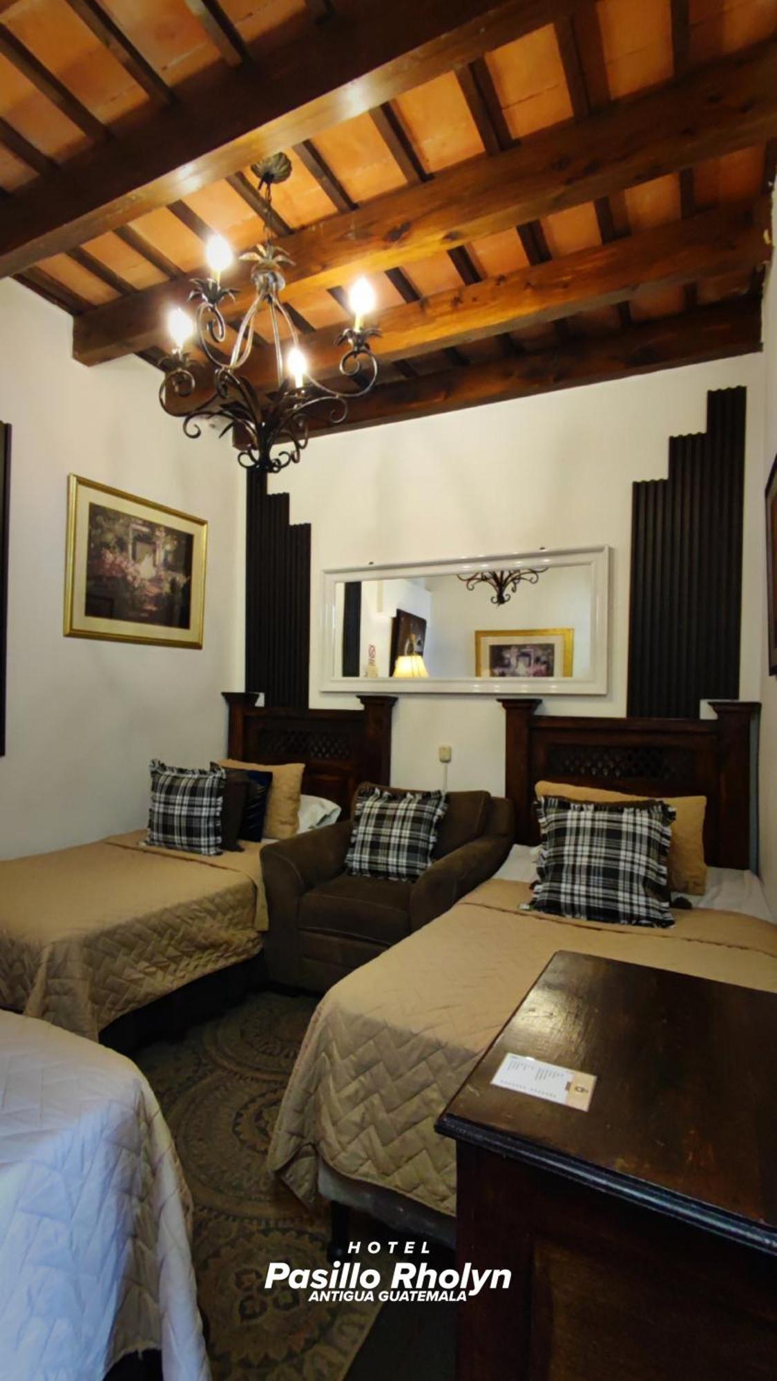 Hotel Rholyn Pura Vida !! Antigua Εξωτερικό φωτογραφία