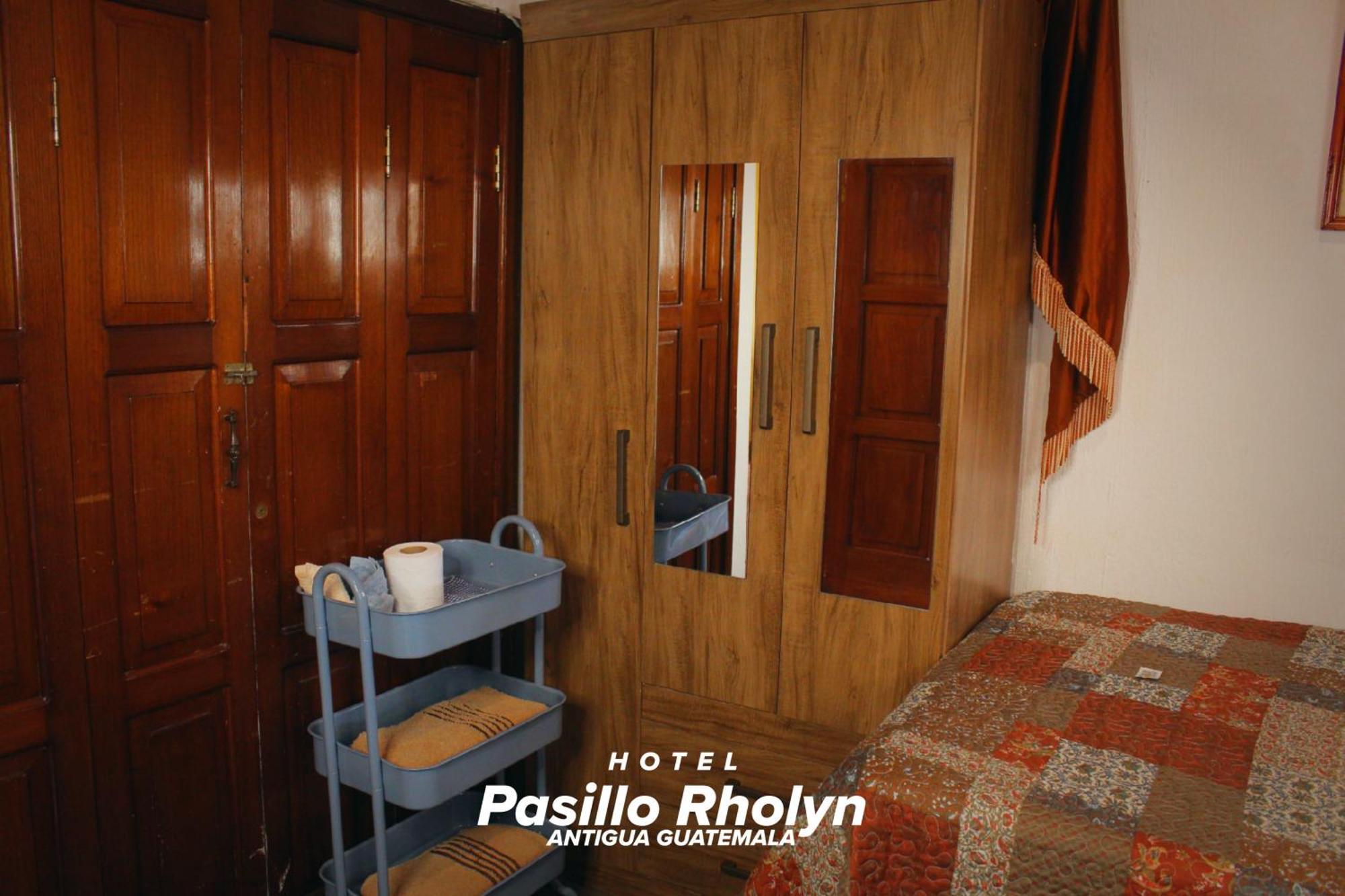Hotel Rholyn Pura Vida !! Antigua Εξωτερικό φωτογραφία
